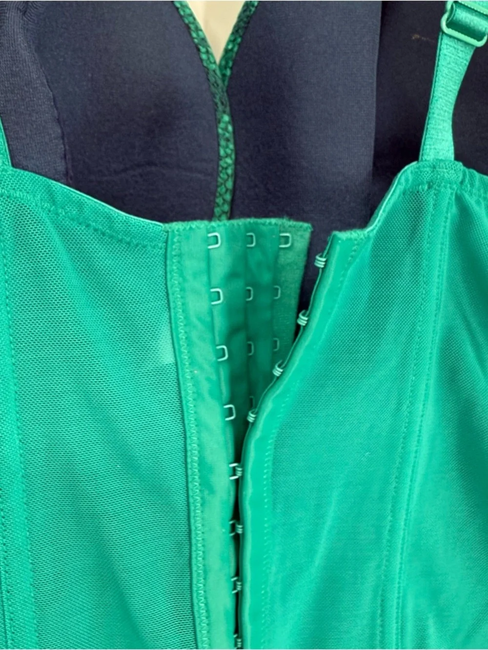 Cacique Women’s Corset Green Snake-Print Lace & Mesh Bustier Size 22/24 - Picture 3 of 7